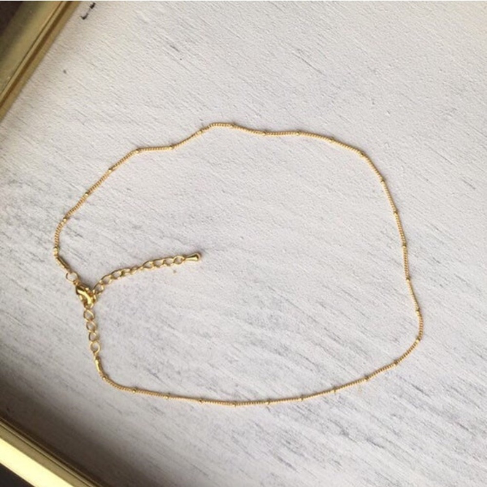Simple Gold Raindrop Chain Choker